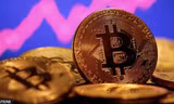 Giá bitcoin giảm mạnh trong những tuần gần đây. (Ảnh: Reuters)