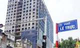 UBND Thành phố Hà Nội cho hay sẽ xử lý dứt điểm phá dỡ giai đoạn 2 công trình cao ốc sai phép 8B Lê Trực.