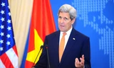 Ngoại trưởng Mỹ John Kerry phát biểu tại buổi họp báo chiều ngày 7/8/2015. Ảnh: Như Ý