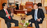 Thủ tướng Nguyễn Tấn Dũng hội đàm với Thủ tướng Úc Tony Abbott ngày 18/3 tại Canberra. Ảnh: TTXVN