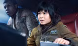 Kelly Marie Trần gây ấn tượng với vai diễn trong “Star Wars: Jedi cuối cùng”.