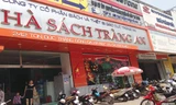 Công ty CP tập đoàn vật liệu điện và cơ khí cho thuê lại hàng trăm mét vuông để mở nhà sách Tràng An. Ảnh: Hà Anh