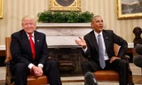 Tổng thống Mỹ Barack Obama và Tổng thống đắc cử Donald Trump hôm qua trò chuyện hơn một giờ tại Nhà Trắng. Tỷ phú Trump nói rằng, ông chưa từng gặp Tổng thống Obama trước đó. Ảnh: AP