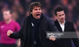 HLV Conte đang giúp Chelsea băng băng tiến về phía trước trong cuộc đua tại Premier League năm nay. Ảnh Getty Images