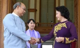 Chủ tịch Quốc hội Nguyễn Thị Kim Ngân và Chủ tịch Thượng viện Myanmar Mahn Win Khaing Than. Ảnh: TTXVN