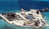 Trung Quốc xây đảo nhân tạo trái phép, biến thành căn cứ quân sự ở biển Đông. Ảnh: IHS Janes