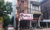 Căn nhà 4 tầng (coffee Khánh) đã kê biên vẫn bị sang tên