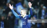 Vardy có một đêm bùng nổ để giúp Leicester City đè bẹp Manchester City. Ảnh: GETTY IMAGES