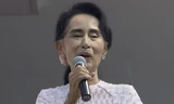 Bà Aung San Suu Kyi. 