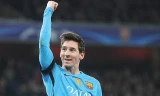 Messi tiếp tục khiến các cầu thủ Arsenal ôm hận với cú đúp vào lưới thủ thành Petr Cech. Ảnh: GETTY IMAGES