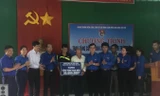 Tặng công trình thanh niên cho xã Sơn Hà. Ảnh: Duy Chiến.