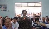 Dân lại muốn dời đi, nhà máy xin “luyện nốt”