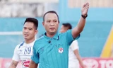 Trọng tài Văn Kiên có thể không được VPF mời làm nhiệm vụ ở các giải bóng đá chuyên nghiệp vô thời hạn sau tiếng còi “méo” ở trận Khánh Hoà-HAGL. Ảnh: VSI.