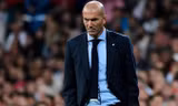 HLV Zidane lo lắng về tương lai tại Bernabeu.