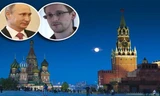 Edward Snowden (phải) ở Mátxcơva từ năm 2013 sau khi được Tổng thống Nga Vladimir Putin (trái) cho phép. Ảnh: Sunday Times