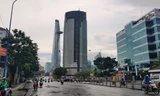 Dự án Saigon One Tower nằm tại số 34 Tôn Đức Thắng được khởi công từ năm 2007 nhưng đến nay chưa hoàn thành.