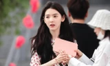 Khó Dỗ Dành: Bí quyết sở hữu nét đẹp trong veo như nàng thơ Chương Nhược Nam