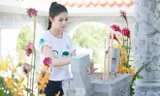 Ngọc Hân trồng cây, quét rác cùng các tình nguyện viên