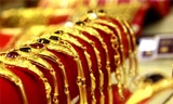Vàng SJC, tỷ giá USD đồng loạt giảm