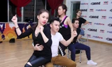 Tối ngày 21/12, Dương Triệu Vũ và Giang Hồng Ngọc sẽ là khách mời đặc biệt trong Liveshow 7 “Cặp đôi Hoàn hảo 2014”.
