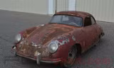 'Đống sắt vụn' mác Porsche có giá hơn 82.000 USD