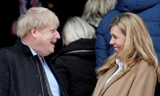 Thủ tướng Anh Johnson và bà Carrie Symonds. Ảnh: Reuters