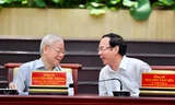 Hình ảnh Tổng Bí thư Nguyễn Phú Trọng làm việc với Thành ủy TPHCM