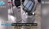 Video cặp đôi robot cãi nhau chí chóe như người yêu hút nửa triệu lượt xem