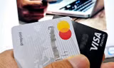 Vụ xài thẻ tín dụng 8,5 triệu đồng, “ôm” nợ 8,8 tỷ đồng: Con số 8,8 tỷ đồng ở đâu ra?