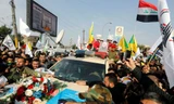 Lễ rước thi hài Tướng Iran. Ảnh: Reuters