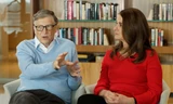 Vợ chồng tỉ phú Bill Gates. Ảnh: AP