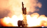 Triều Tiên bất ngờ khai hỏa pháo phản lực phóng loạt