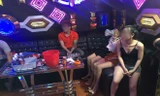 Khách hàng và nhân viên của quán karaoke Kingdom bị bắt quả tang khi đang sử dụng ma túy. Ảnh: Công an cung cấp.