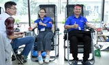 Sinh viên Kinh tế Kỹ thuật Công nghiệp hiến máu tại Chủ nhật Đỏ 2023