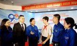 Bí thư Thứ nhất T.Ư Đoàn Nguyễn Anh Tuấn trong chương trình đối thoại chiều 16/3. Ảnh: Như Ý