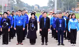 Cán bộ Đoàn đạt Giải thưởng Lý Tự Trọng năm 2025 vào Lăng viếng Chủ tịch Hồ Chí Minh