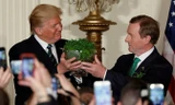 Tổng thống Mỹ Trump tiếp Thủ tướng Ireland Kenny.