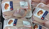 Doanh nghiệp vẫn ùn ùn nhập thịt gà Mỹ