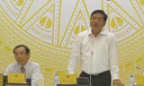 Bộ trưởng GTVT Đinh La Thăng tại buổi họp báo. 