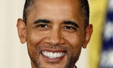 Ông Obama được vẽ thêm râu