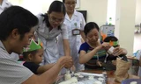 Chuẩn bị Trung thu cho bệnh nhi