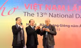 Sự có mặt của các nhà thơ nước ngoài góp phần làm nên diện mạo của Ngày thơ năm nay. Ảnh: Hoàng Long.