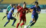 Chiếm ưu thế nhưng không ghi được bàn thắng, ÐT nữ Việt Nam bị Ðài Loan đánh bại trên chấm sút luân lưu 11m. Ảnh: ZING.