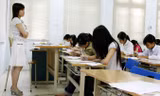 Vấn đề tăng lương cho giáo viên rất bức thiết, chế độ tiền lương của nghề thấp không thể thu hút được người tài. Ảnh: Hồng Vĩnh.