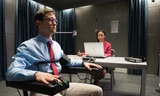 Gordon-Levitt, diễn viên có ngoại hình giống Snowden và diễn xuất được đánh giá cao trong phim Snowden.