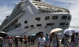 Cảng quốc tế Cam Ranh lần đầu tiên đón tàu du lịch