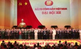 Ban chấp hành Trung ương khóa XII ra mắt Đại hội. Ảnh: Hồng Vĩnh.