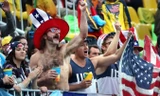 Cổ động viên Mỹ.