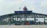 Trạm thu phí Pháp Vân - Cầu Giẽ vừa được đổi thành trạm thu giá Ảnh: Mạnh Thắng.