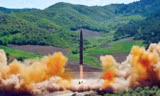 Triều Tiên thử tên lửa. Ảnh: KCNA.